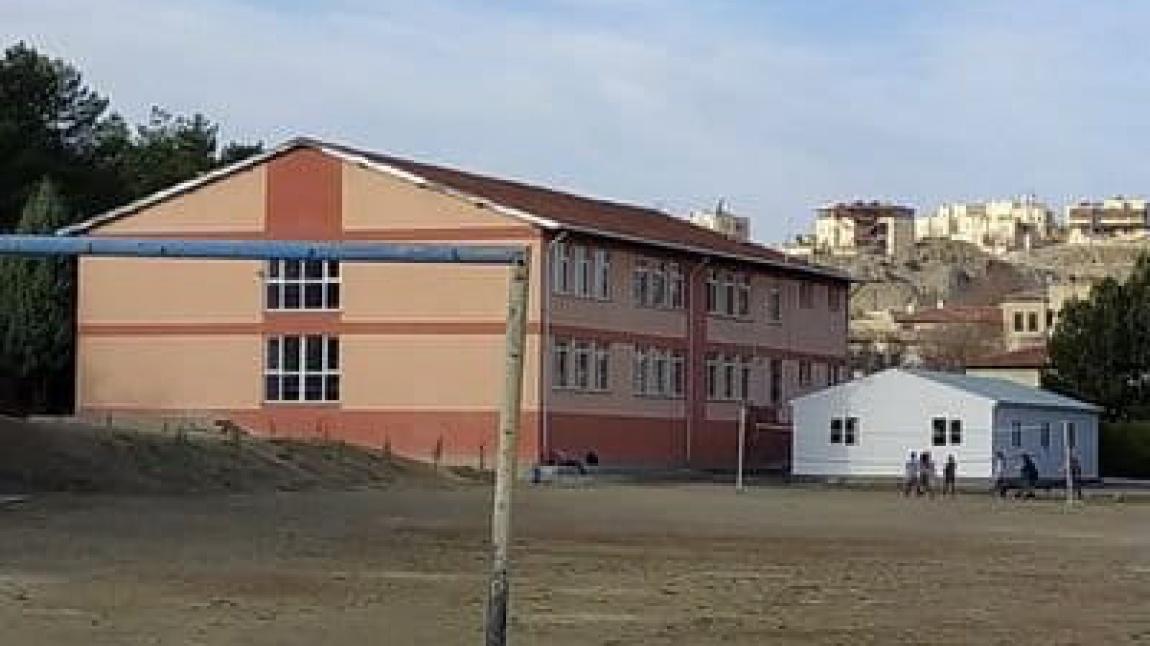 Mustafapaşa Ortaokulu Fotoğrafı